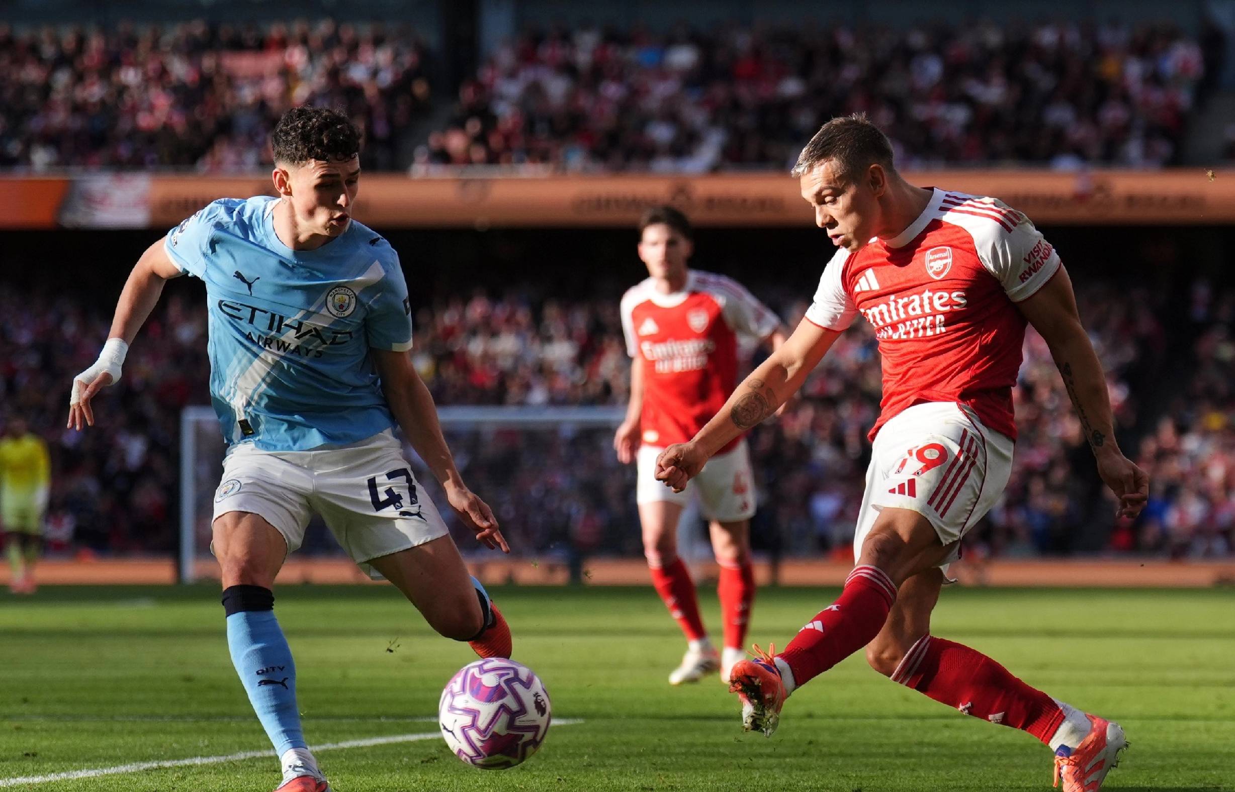 2025中超犯规榜：费利佩60次第一，马莱莱、内内58次并列第二（2025赛季中超犯规榜：费利佩以60次领跑，马莱莱与内内各58次并列第二）