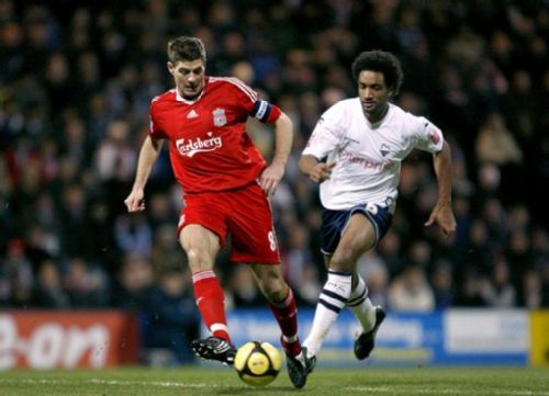 意甲三分制时代以来，米兰前14轮拿超过30分最终都排名前三（自意甲实行三分制以来，米兰在前14轮拿到30分以上的赛季最终均跻身前三）